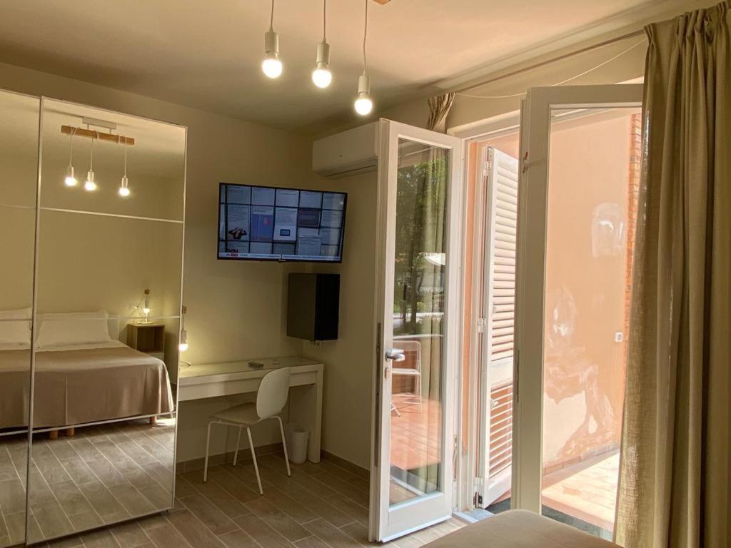 Hotel Raffaelli Villa Angela Forte dei Marmi Exterior foto